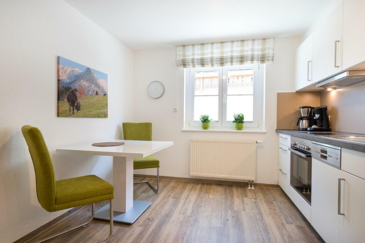 Ferienwohnungen Alpentraum - Landhaus Eberle Oberstdorf Eksteriør billede